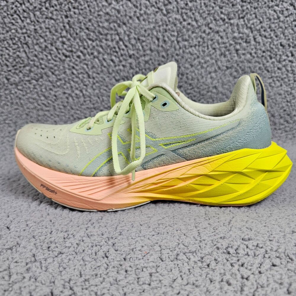 Asics Novablast 4 Paris Sneaker Womens Size 9 Matcha Yellow 1012B751 Running